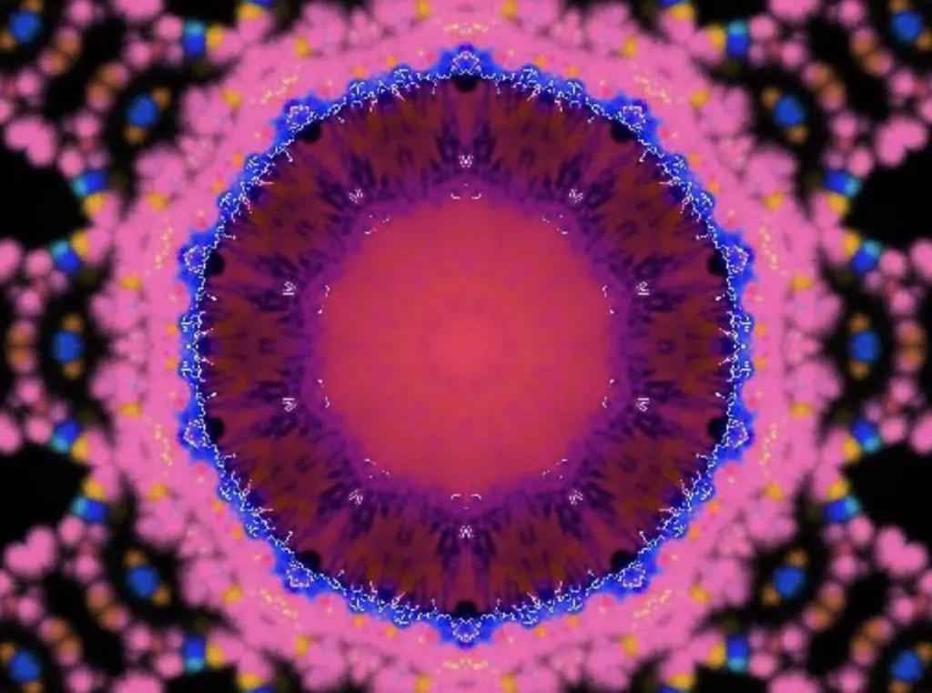 Kaleidoscope 12 14AF9535 8463 441F 98A1 54F481B0217C